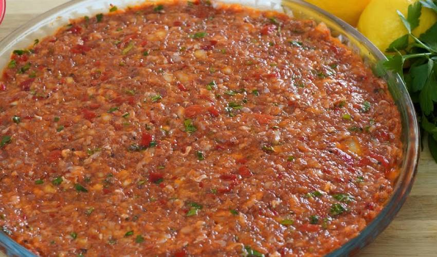 Gaziantep usulü lahmacun içi tarifi 