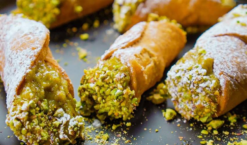 Cannoli tatlısının detaylı tarifi