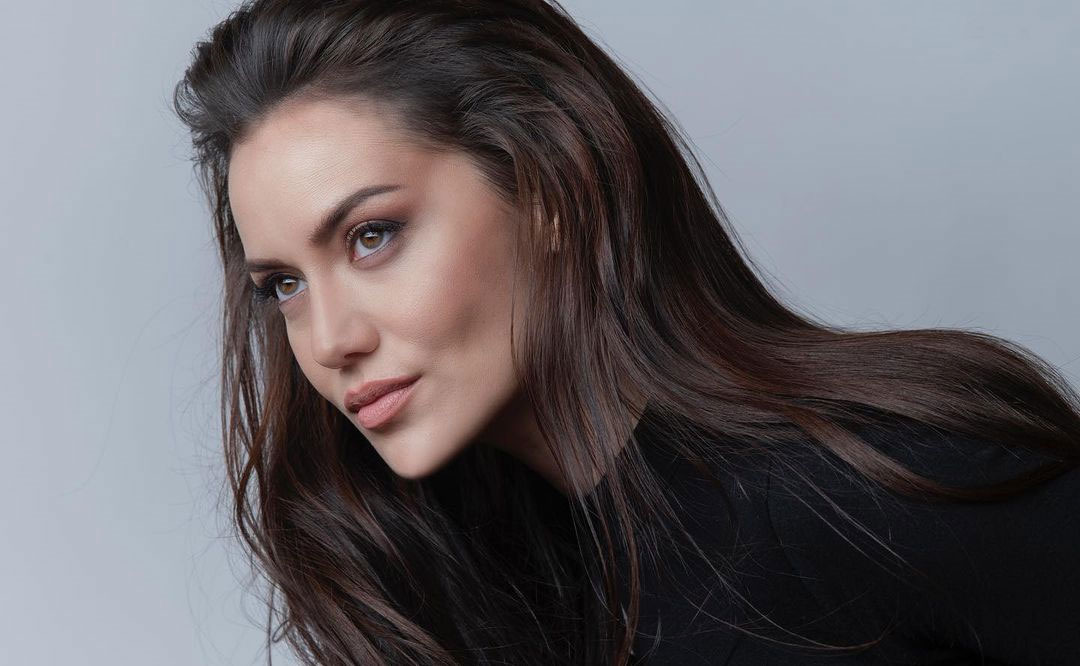 fahriye evcen mujdeyi verdi 1