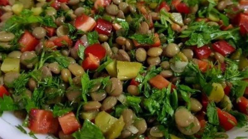 mercimek salatasi