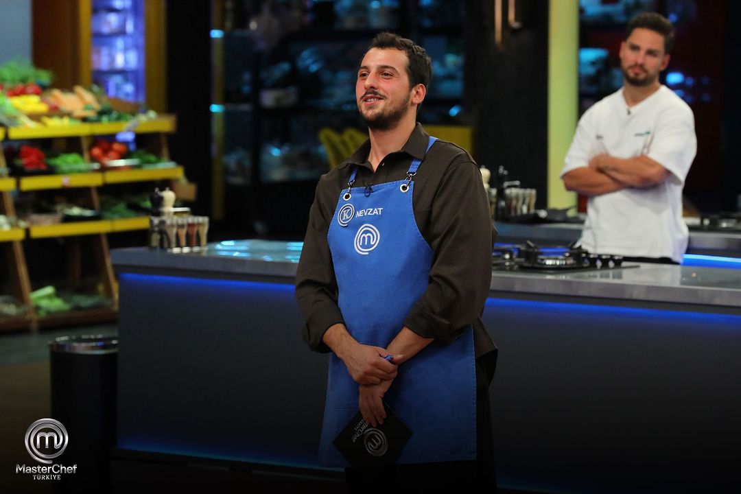 haftanin mavi ve kirmizi takim kaptanlari belli oldu masterchefturkiye masterchef acunmedya tv8 danilozanna chefmehmetyalcinkaya somersivrioglu