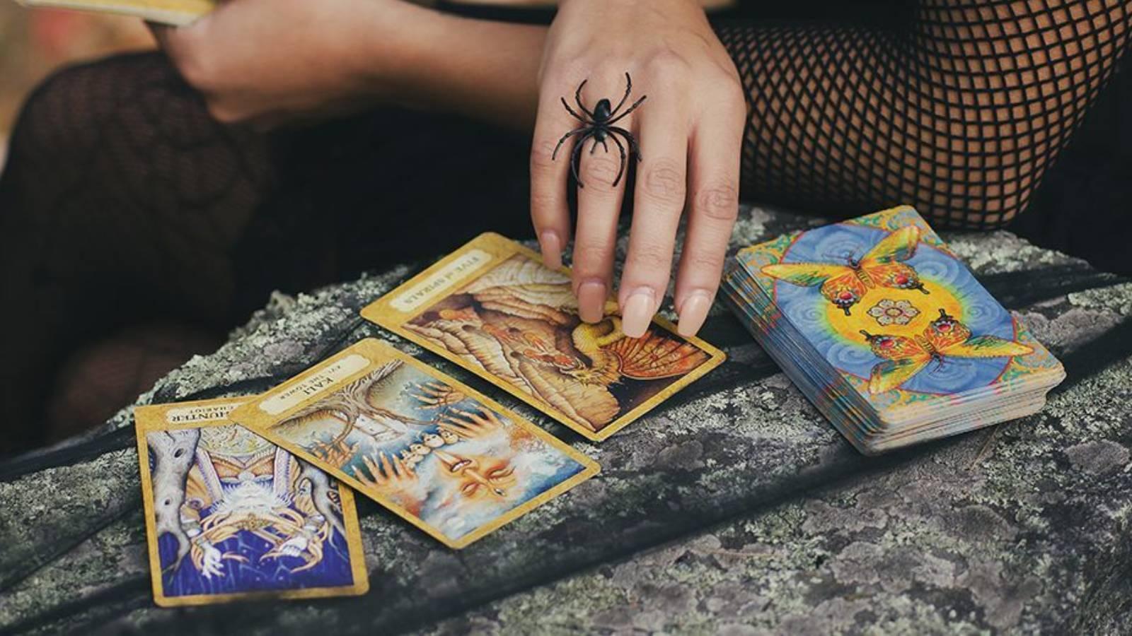 2 ekim tarot fali kalbinin kapilarini acmaya hazir ol