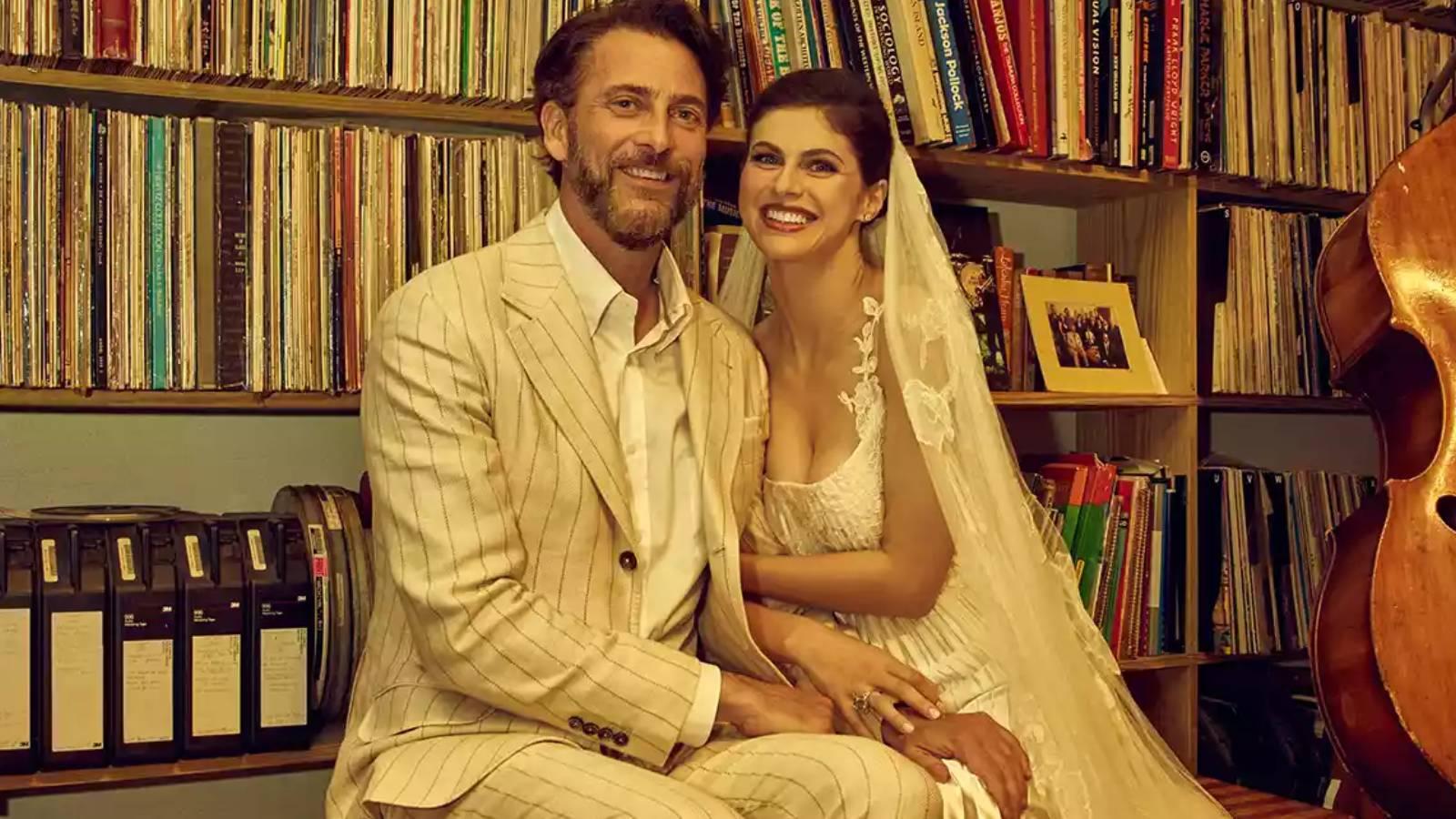 alexandra daddario ve andrew form un ilk bebegi yolda