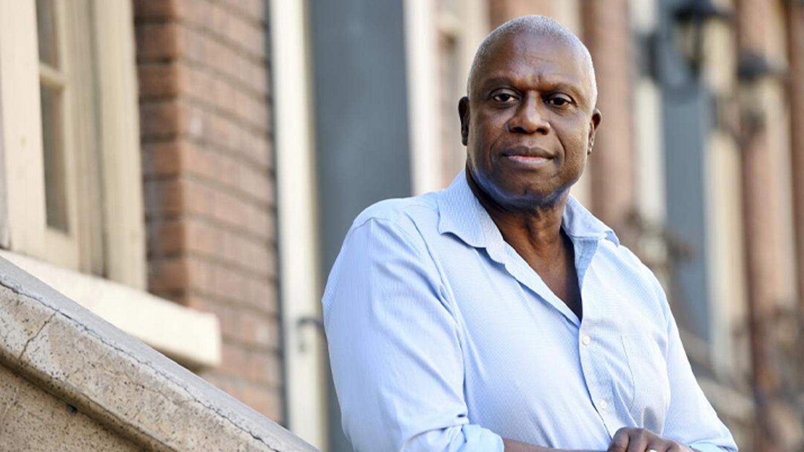 brooklyn nine nine dizisinin kaptan raymond holt u andre braugher hayatini kaybetti