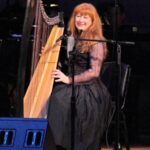 dunyaca unlu sanatci loreena mckennitt turkiye ye geliyor