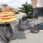 el isinden dokumaciliga tandirciliktan cikikciliga kaybolmaya yuz tutmus kadin meslekleri