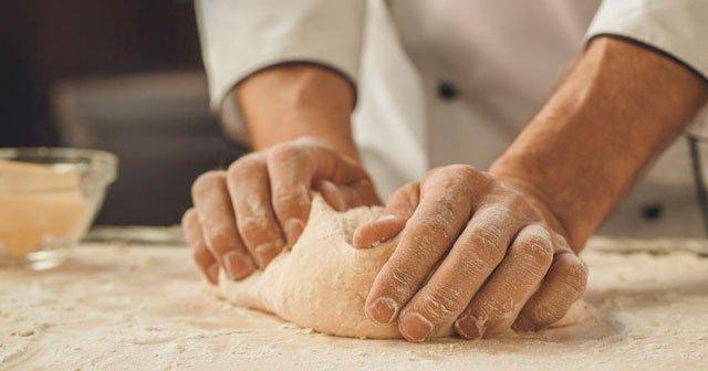 evde lezzetli tepside patates boregi nasil yapilir