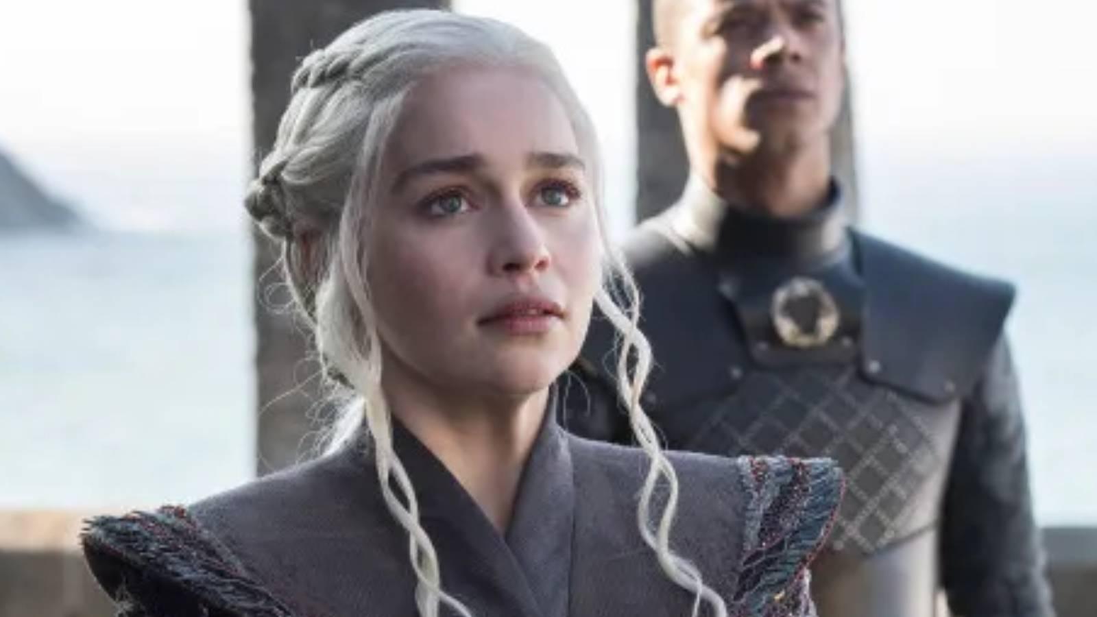 game of thrones un yildizi emilia clarke criminal in basrol oyuncusu oldu