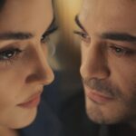 hande ercel ve burak deniz basrolde bambaska biri oyunculari kim konusu ne iste dizinin yayin tarihi