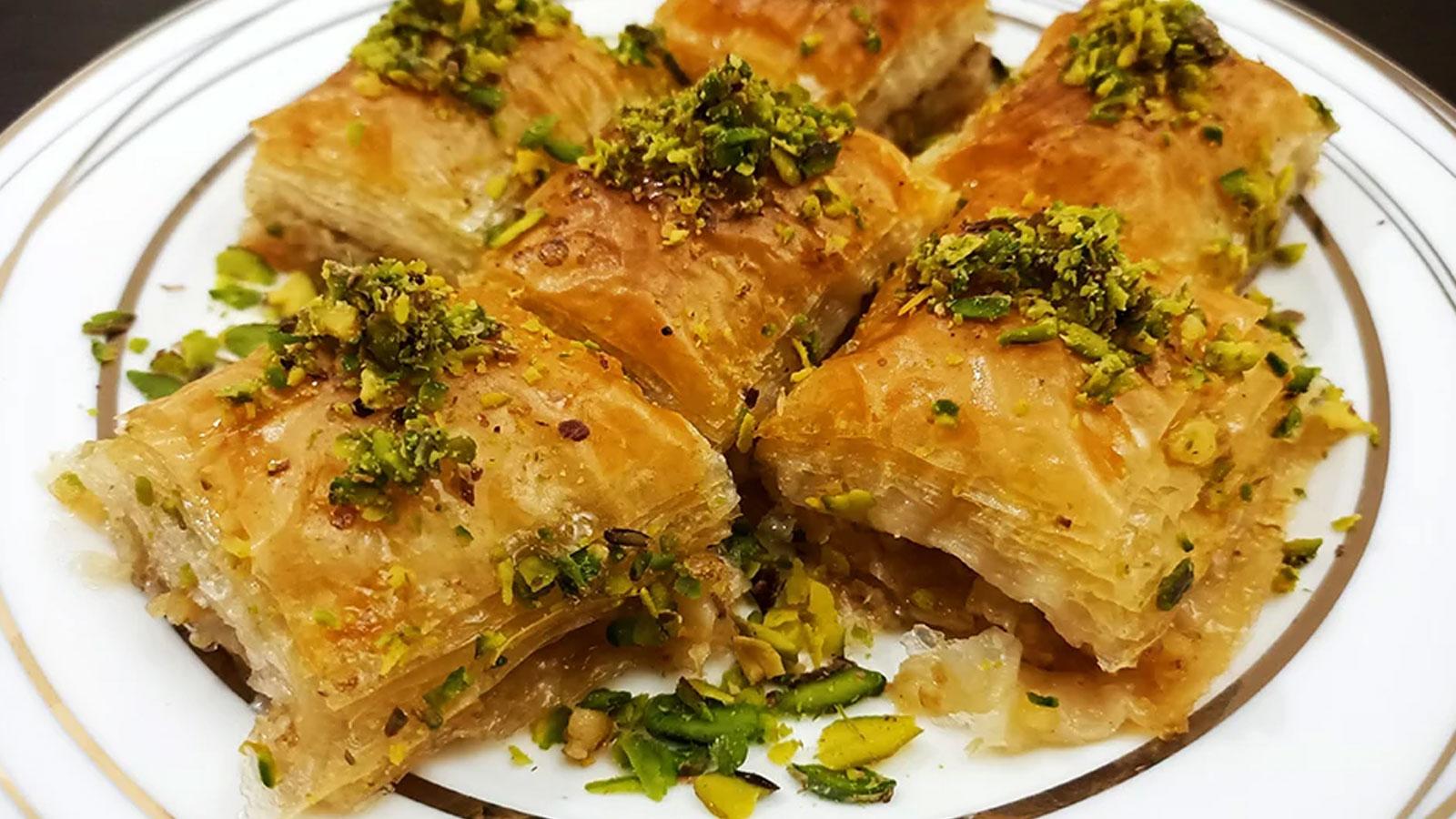 herkes elde acma zannedecek hazir yufkadan baklava tarifi nasil yapilir ve puf noktalari