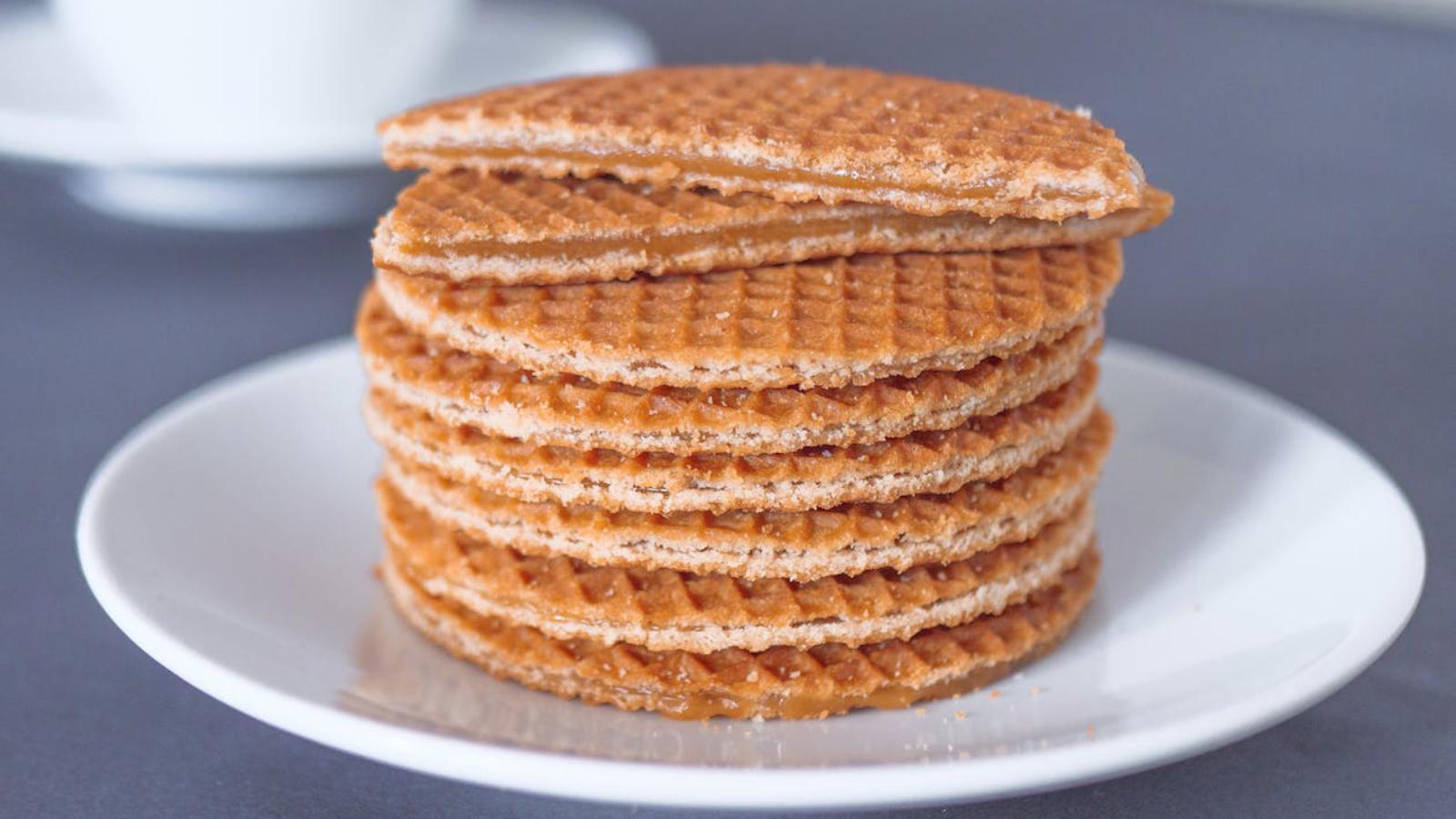 hollanda nin en iyi lezzeti evde stroopwafel tarifi nasil yapilir