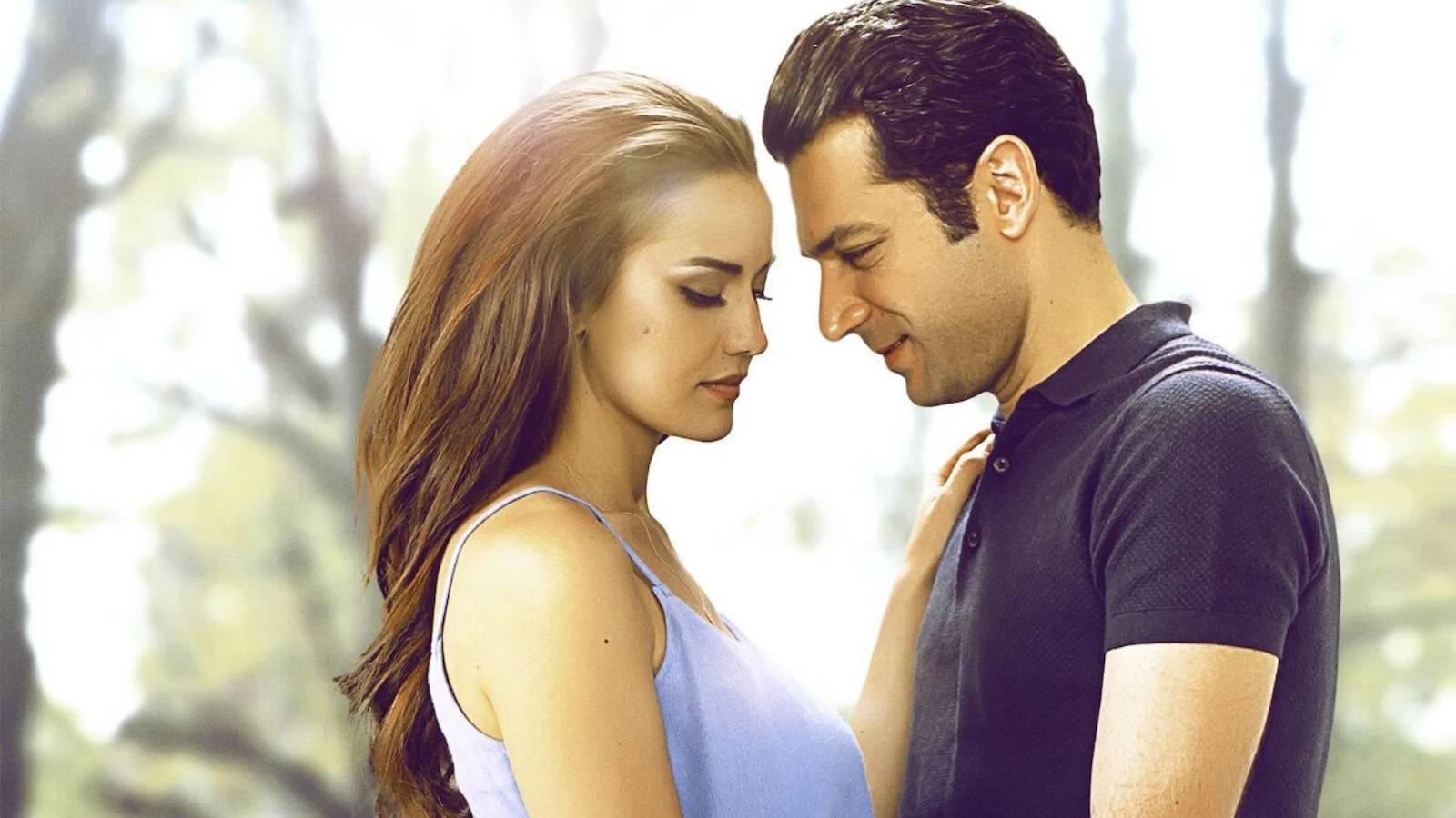 italya da secim gecesinde fahriye evcen ve murat yildirim ruzgari esti