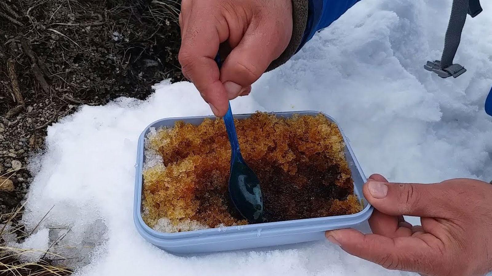 karli pekmez karsambac kar helvasi nasil yapilir sagliga faydalari nelerdir