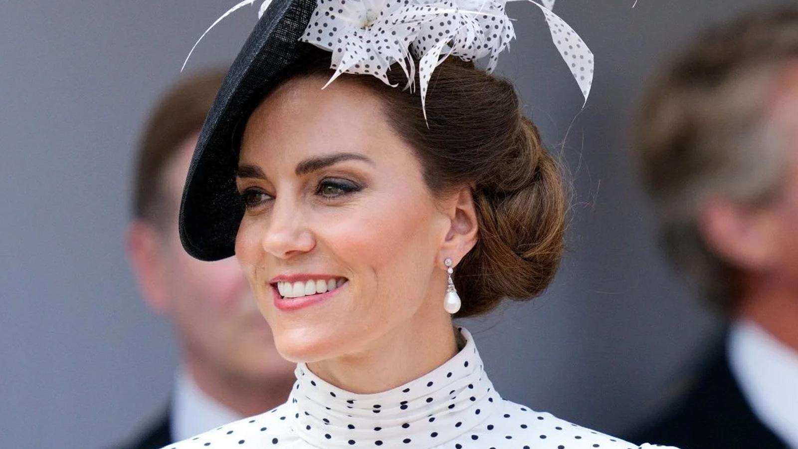 kayip prenses kate middleton ortaya cikti esiyle alisveriste ve iyi