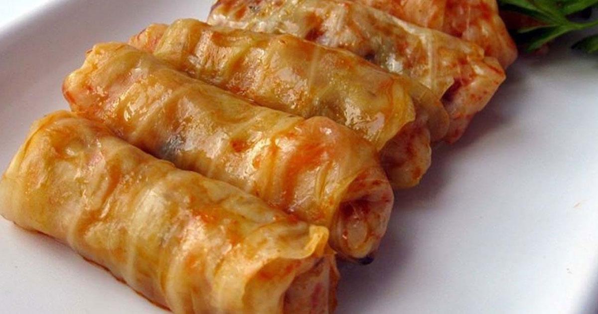 lahana sarmasinin yanina ne gider mercimek corbasi yogurt borek