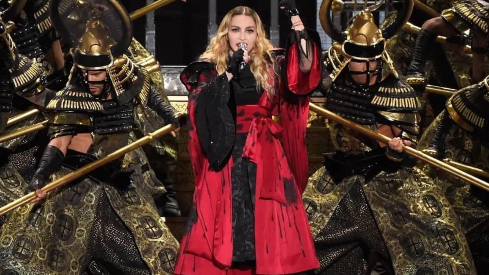 madonna ya ikinci sok unlu sarkiciya bir dava daha acildi