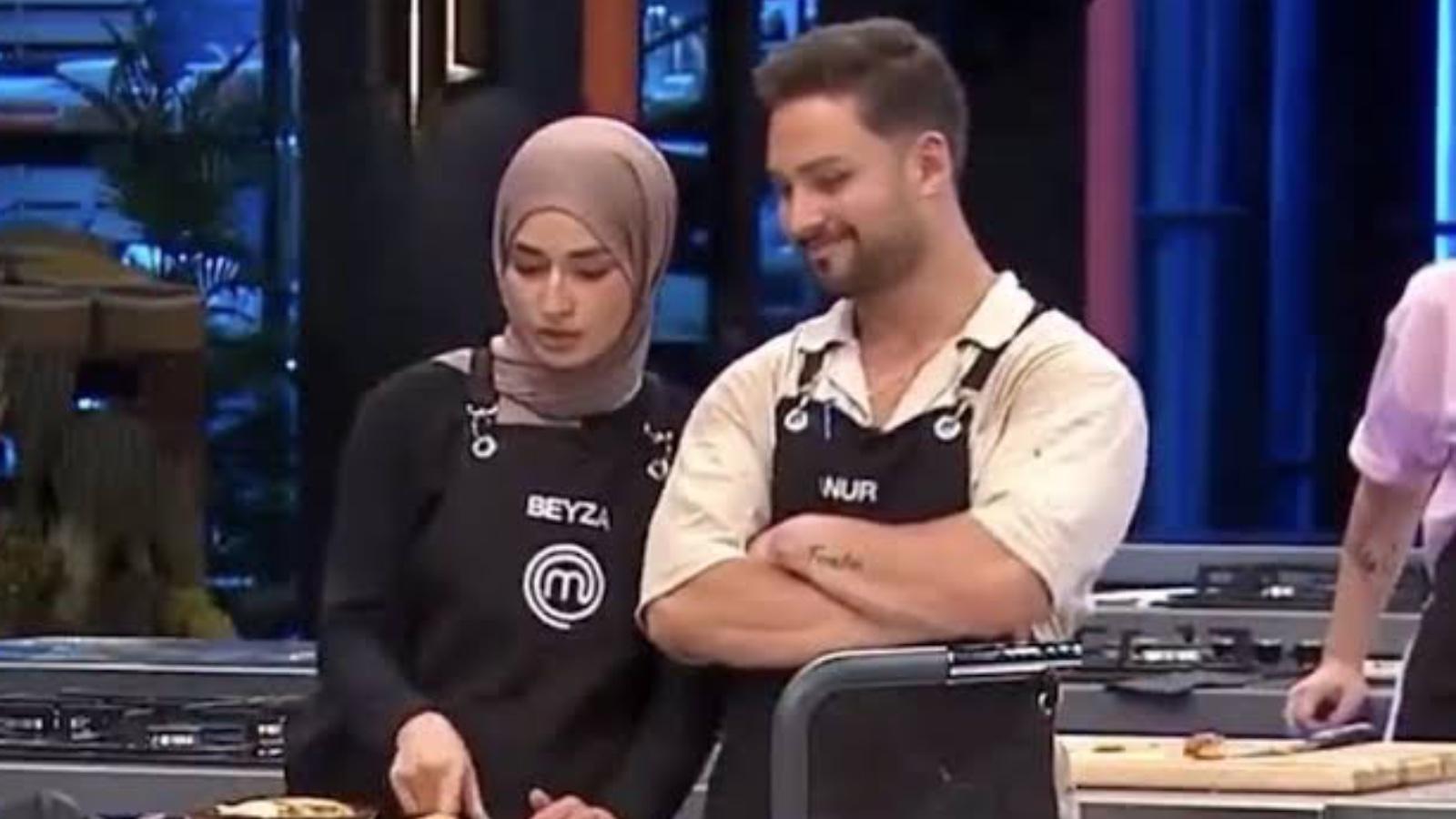 masterchefte bu kez ates bacayi sardi beyzayla onur ask mi yasiyor o bakis