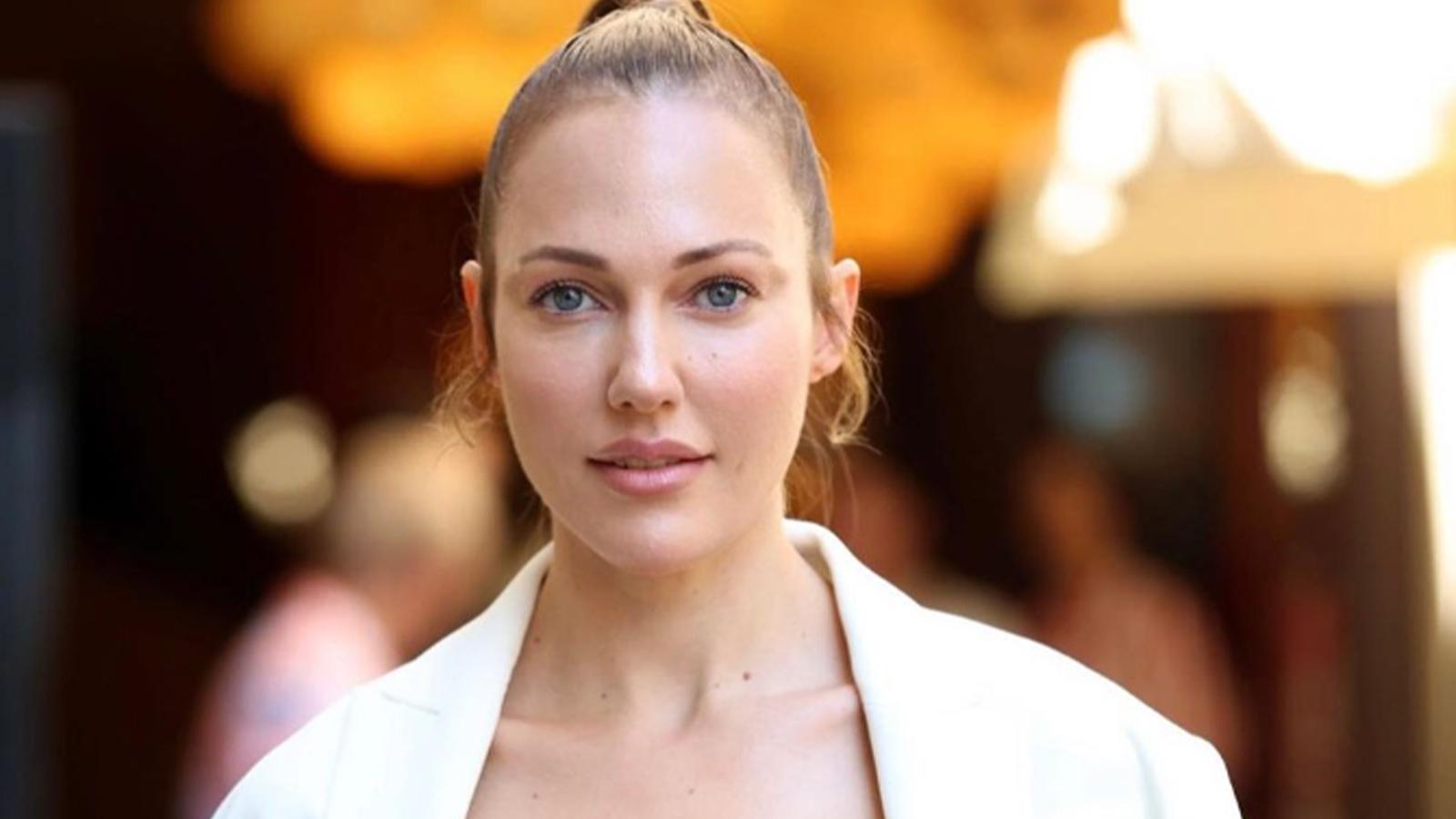 meryem uzerli reklam ucretini iki katina cikardi alacagi para dudak ucuklatti