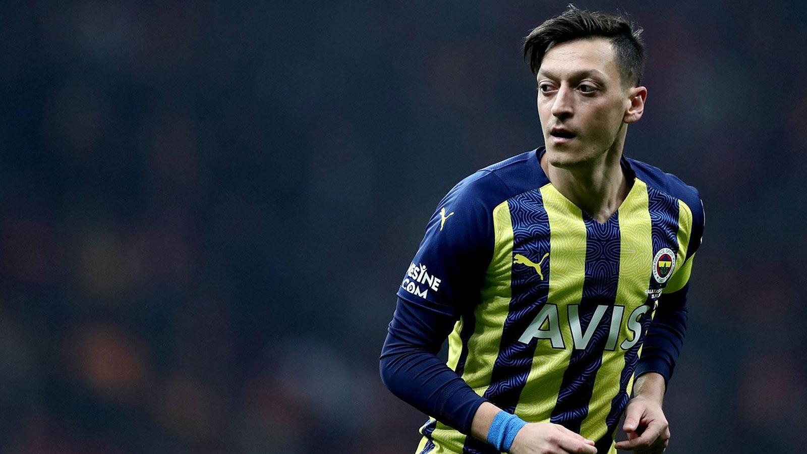 mesut ozil in inanilmaz degisimi unlu futbolcu bambaska biri oldu