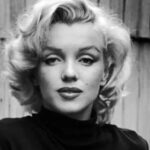 olu yatirimin boylesi marilyn monroe nun yanindaki bos mezar ve bazi esyalari rekor fiyata satildi