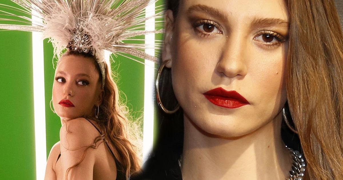 serenay sarikaya servet degerindeki kombiniyle oy kullandi