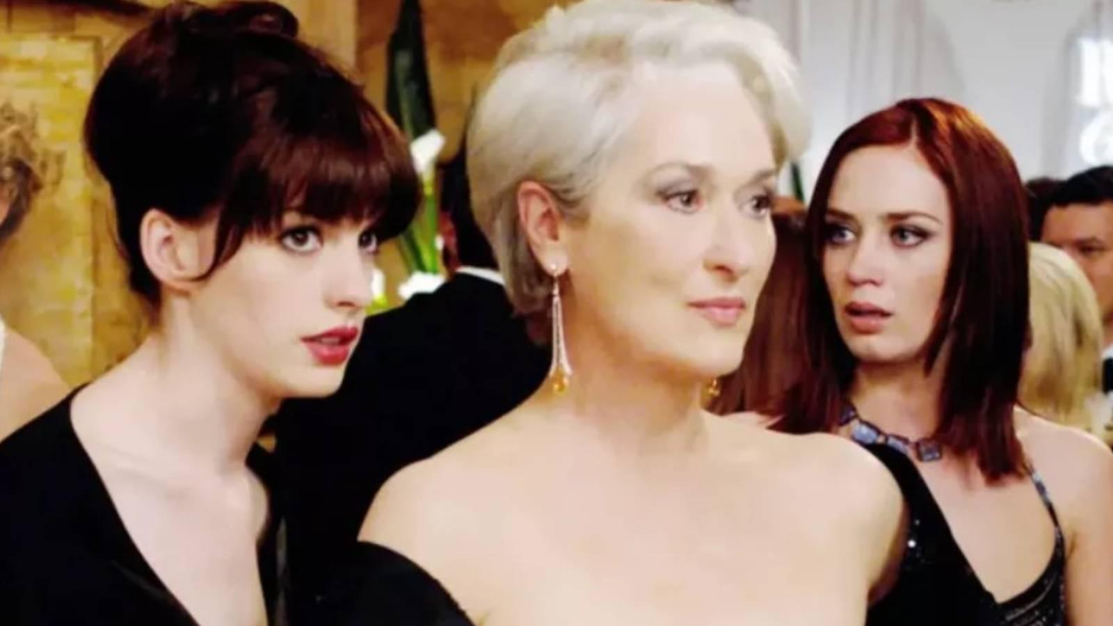 seytan marka giyer in devami geliyor miranda priestly ve emily yeniden sahneye cikiyor