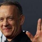 unlu oyuncu tom hanks in yuzu dis macunu reklaminda yer aldi