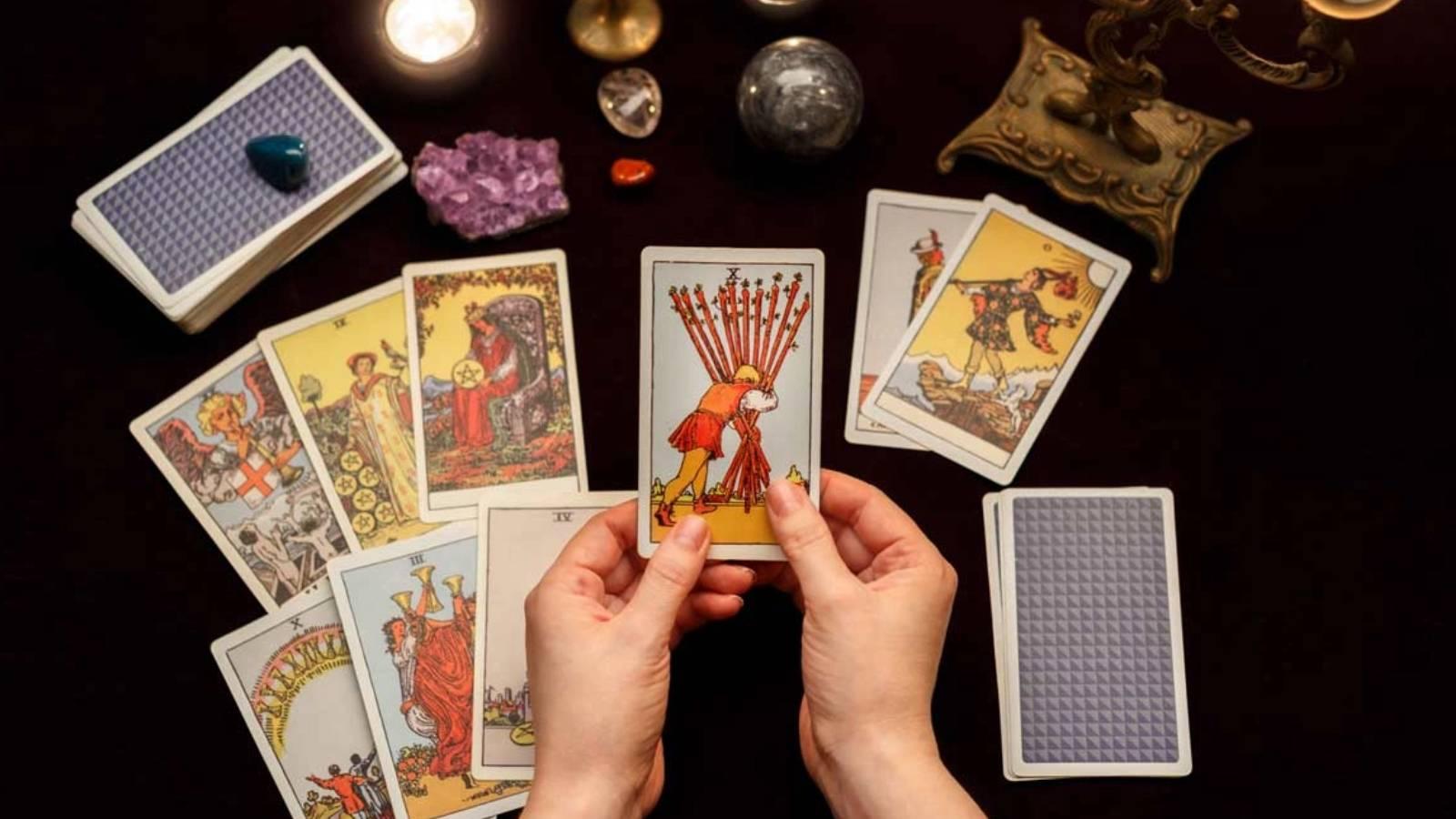 24 eylul tarot fali 3 onemli uyari ve 2 mutluluk haberi var ask para kariyer ve daha fazlasi