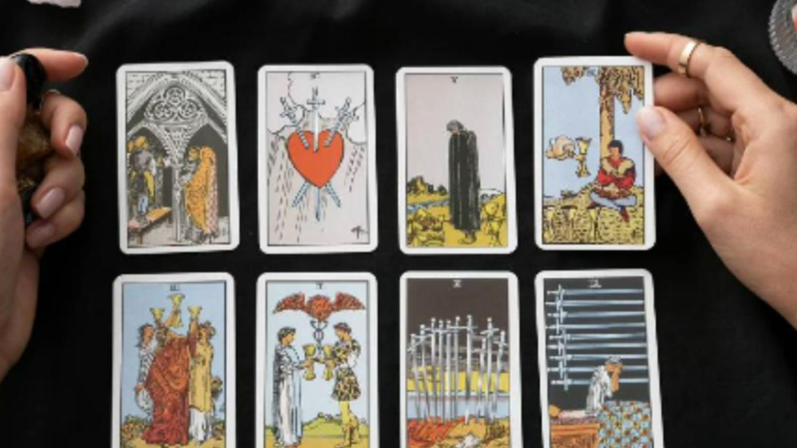 30 ekim 2024 gunluk tarot fali hayatinizi degistirecek ipuclarina dikkat edin