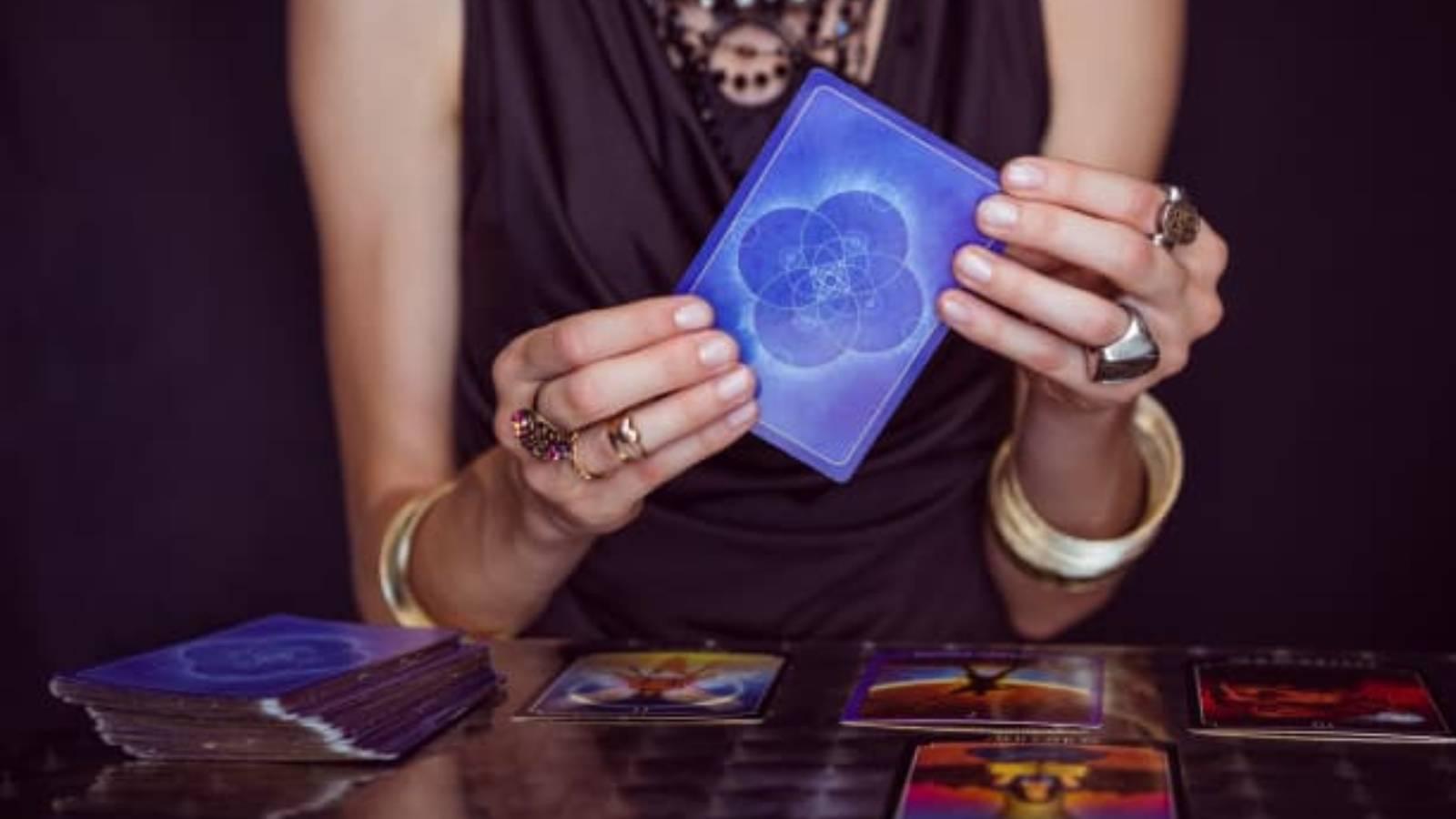 5 ekim cumartesi tarot falinda romantizm ruzgarlari esiyor