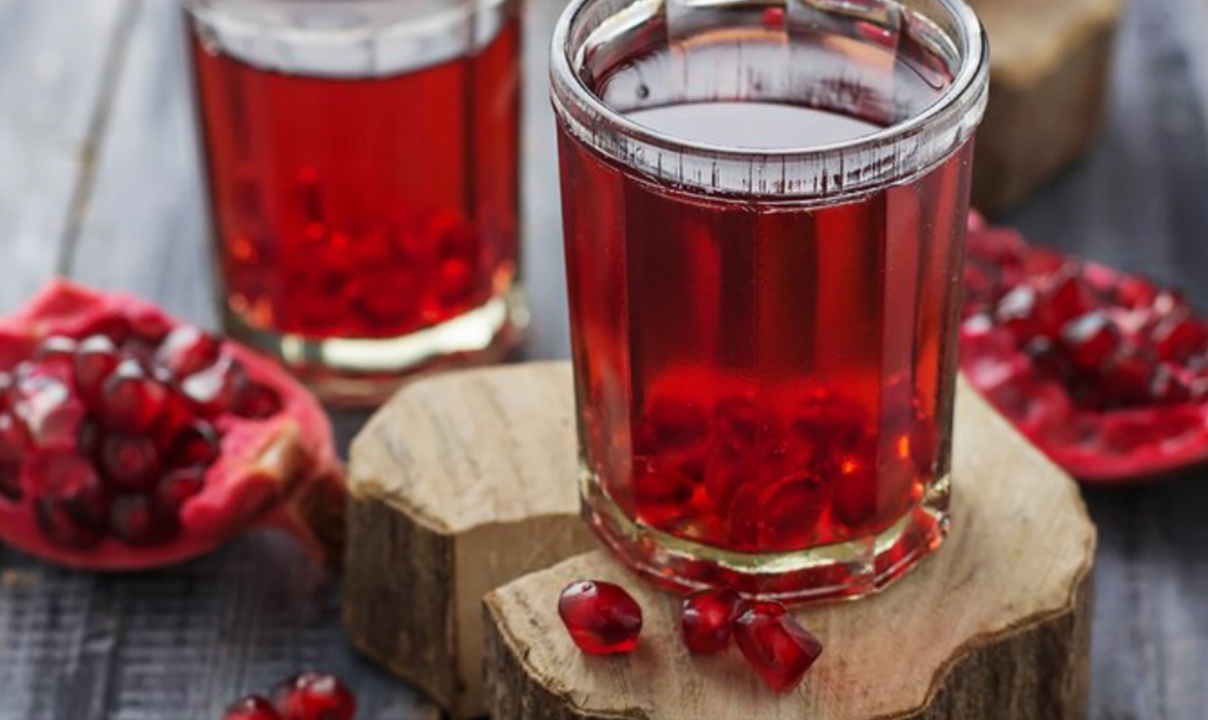 Araplarin geleneksel ikrami Nar ayva portakal ve limon cayi Icenler hastalik nedir bilmiyor 5