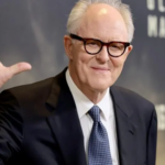 Harry Potterin yeni Dumbledoreu John Lithgow kimdir Yasi dizi ve filmleri arastiriliyor