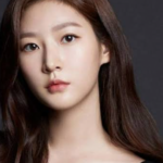 Koreli oyuncu Kim Saeron evinde olu bulundu