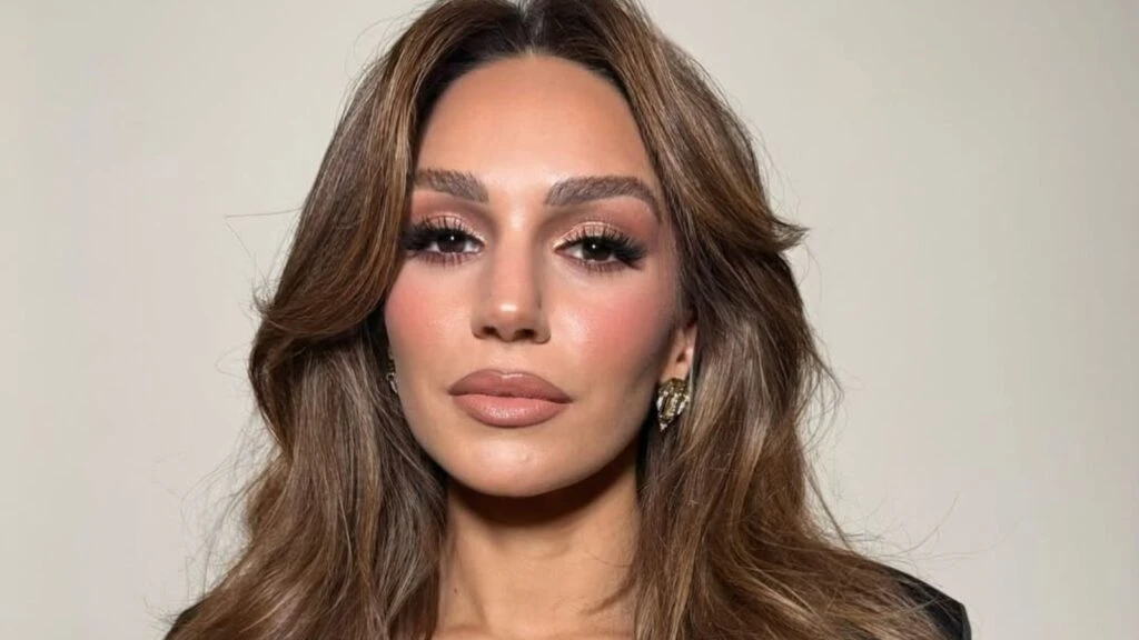 Uzak Şehir dizisinin Nare’si Sahra Şaş Jennifer Lopez’e benzetildi!
