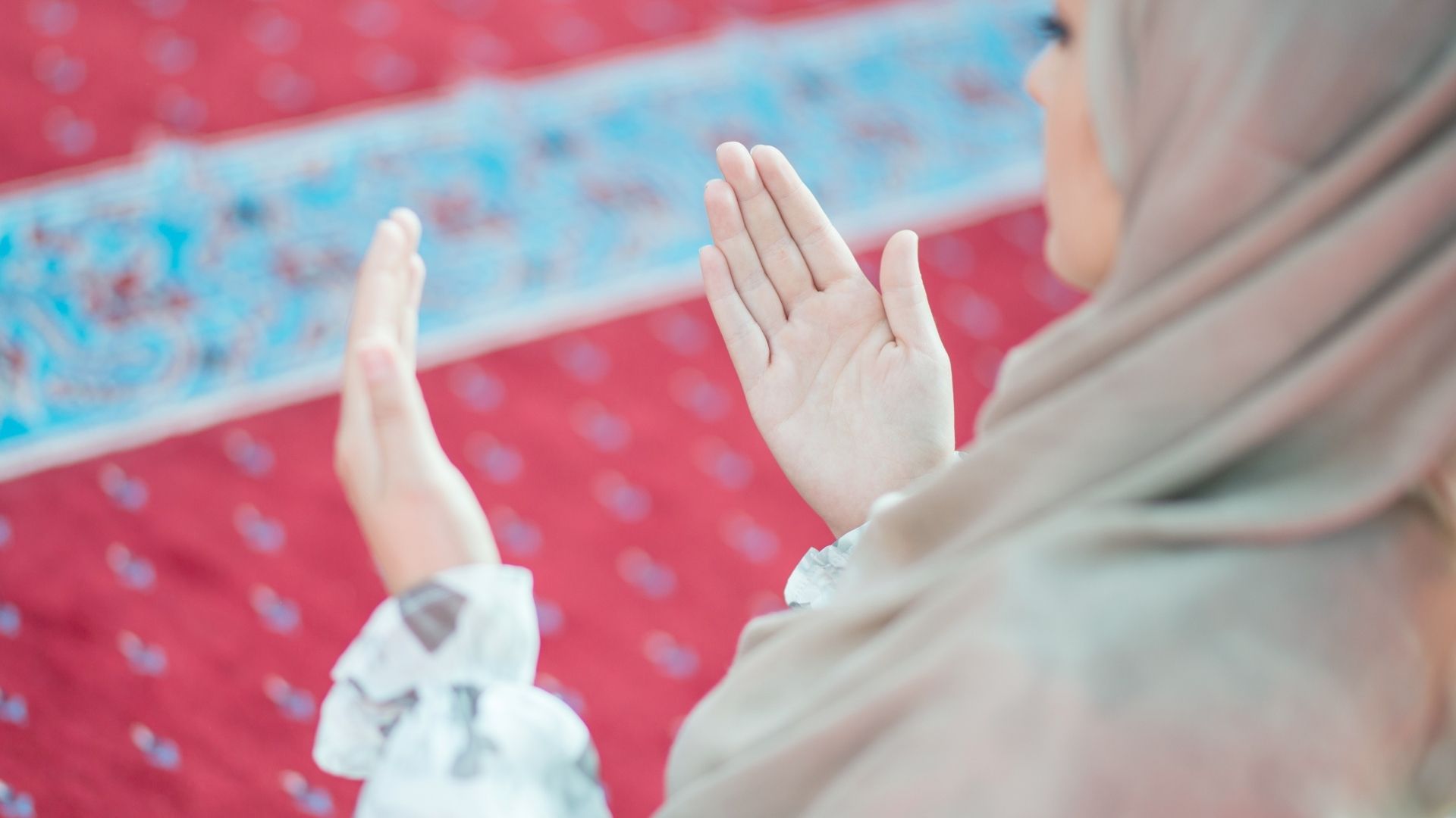 berat kandili duası nedir, berat gecesi hangi namaz kılınır, hangi tespihler okunur