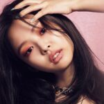 blackpink grubunun uyesi jennie kimden guzellik sirlari guzelligini caya borclu