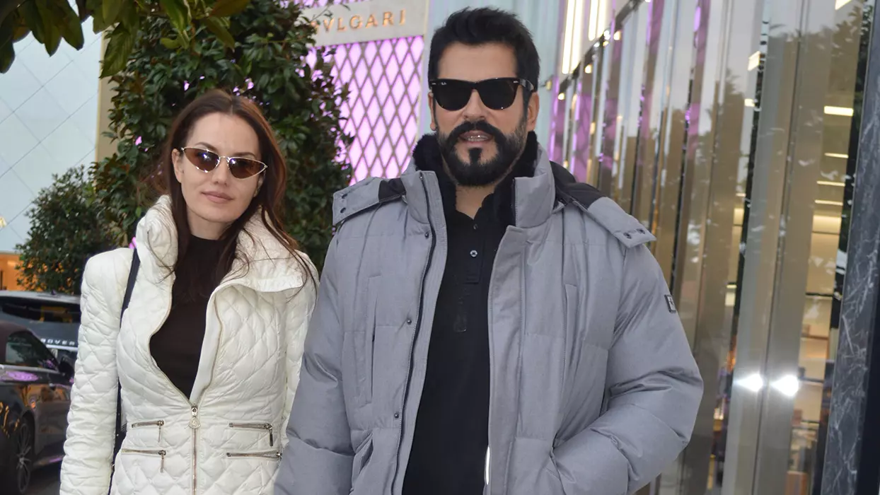 Burak Özçivit ve Fahriye Evcen