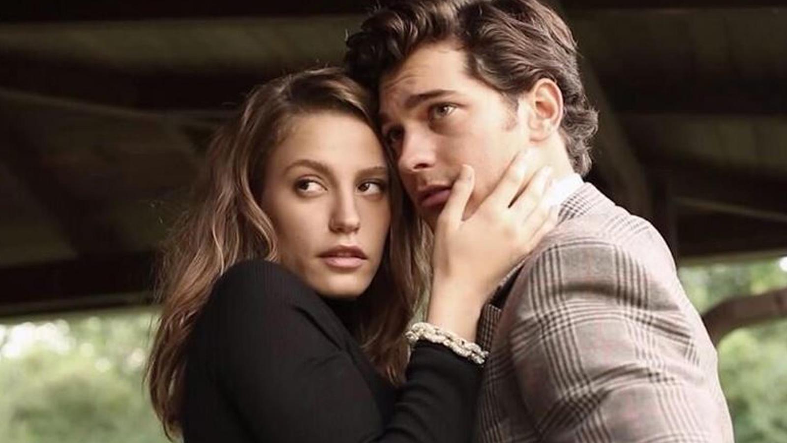 cagatay ulusoy un esref ruya dizisindeki partneri serenay sarikaya oldu