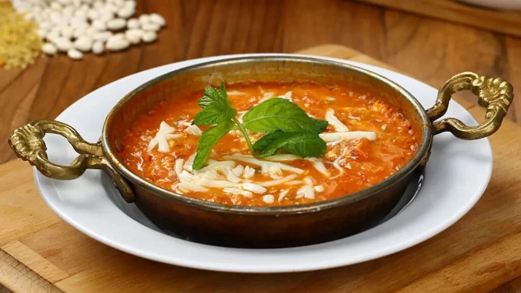 kaşarlı menemen