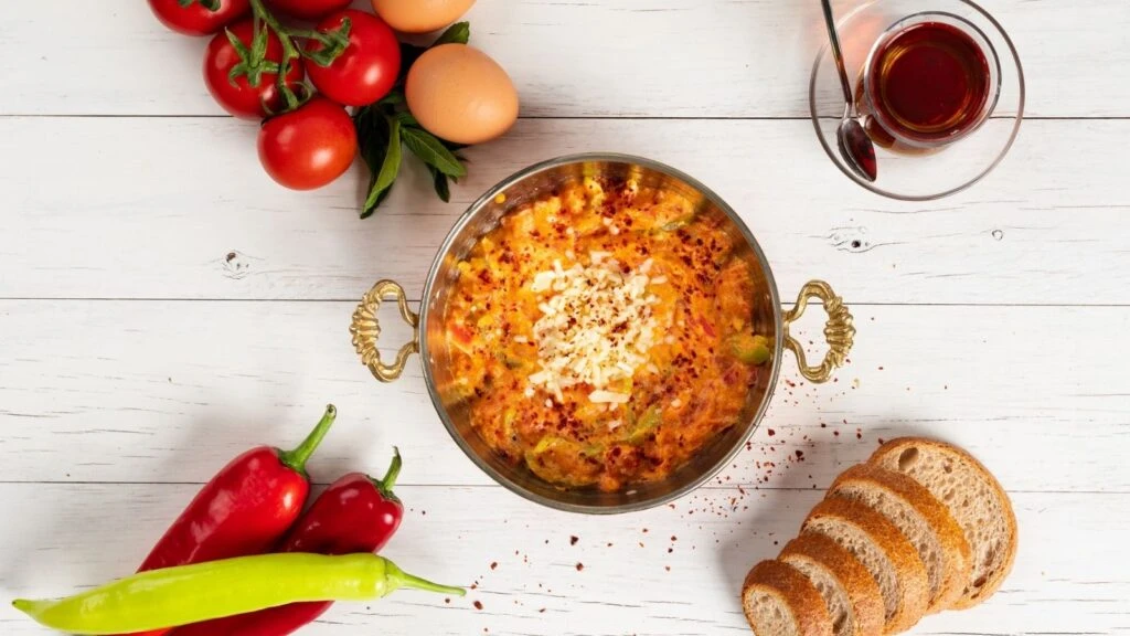 kaşarlı menemen