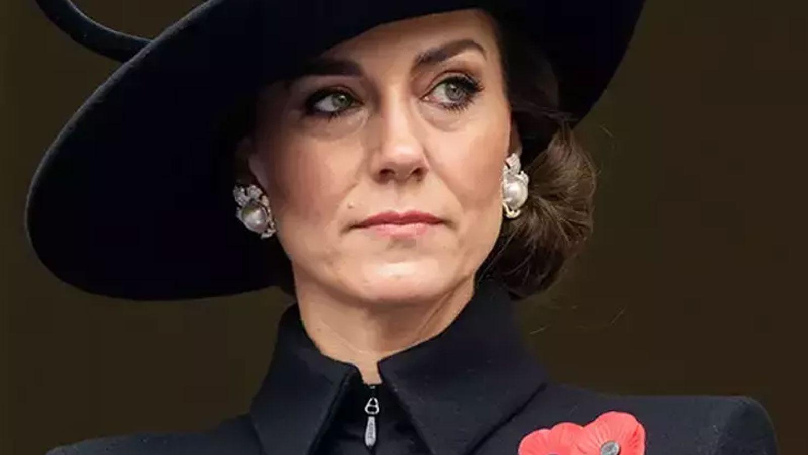 kayinvalidesi diana nin kupelerini takip ilk kez ust duzey bir etkinlige katildi kate middleton yeniden sahnelerde