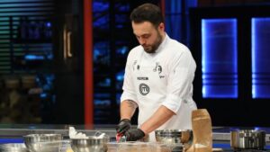 masterchef kerem 4 cü finalist oldu