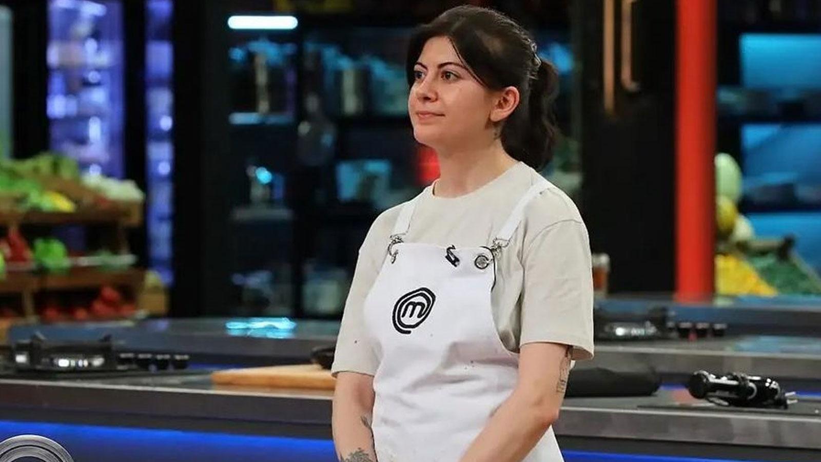 masterchef ten elenen zeynep sevenlerine mujde all star olacagini duyurdu